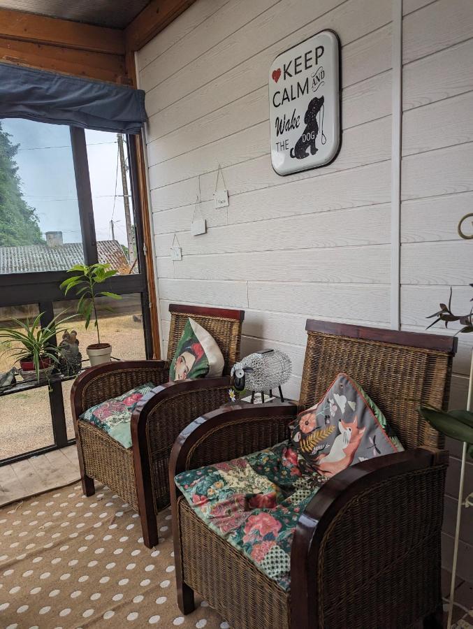 Chez Nick Et Martine Suite Privative Palinges Экстерьер фото